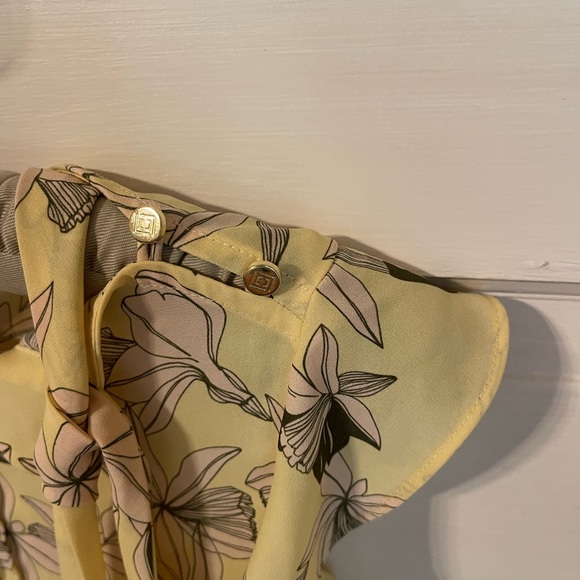 **2011** liz claiborn - Picture 5 of 6